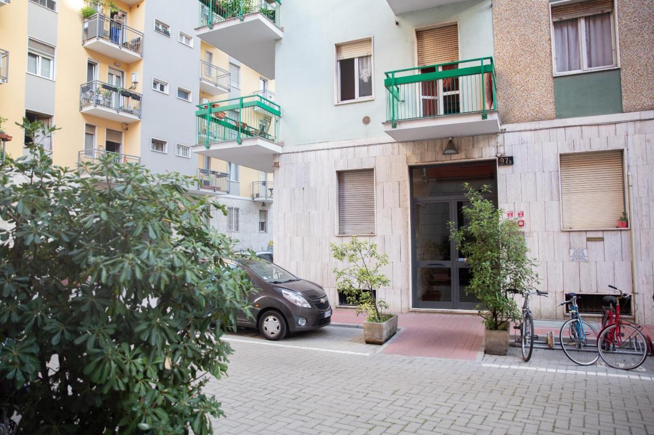 Ferienwohnung Sweet House Navigli Mailand Exterior foto